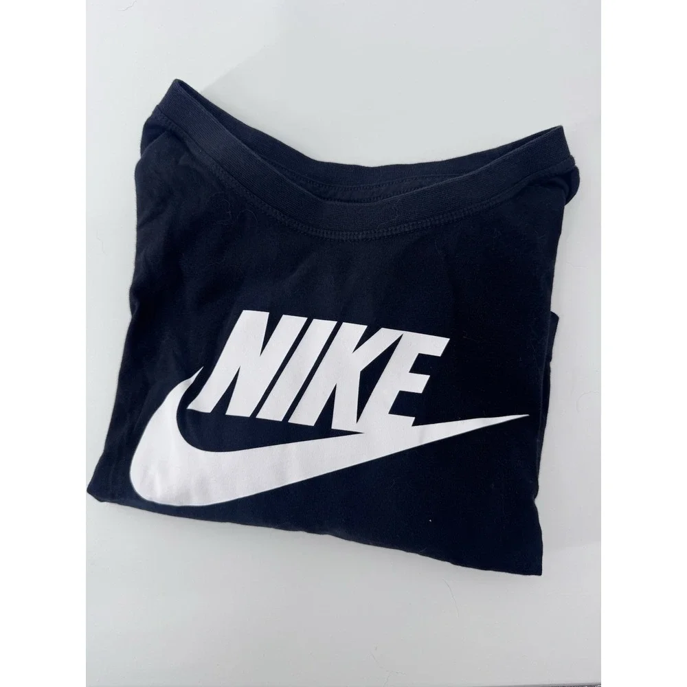 The Nike Tee Short Sleeve Shirt Women's Small Black Cropped Loose Fit Logo